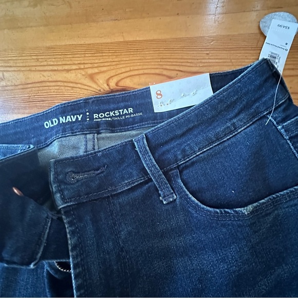 NWT OLD NAVY MID-RISE ROCKSTAR
SUPER SKINNY ANKLE women 8 - Picture 2 of 8